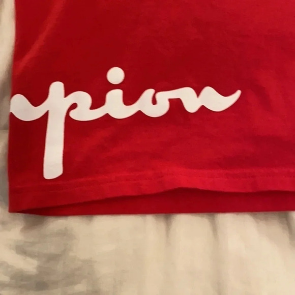 Champion red cropped T-shirt small - Picture 5 of 6
